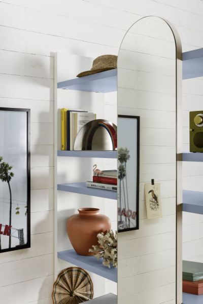 Libreria Surfy con specchio, può diventare anche una parete divisoria. Disponibile in soluzioni diverse Libreria Nidi